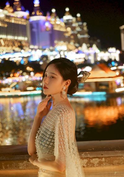 隔壁女孩2在线观看