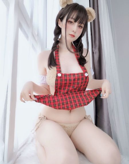 春潮灿漫海棠红