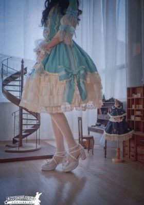我女朋友的母亲中文完整视频翻译